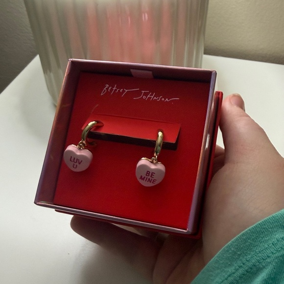 Betsey Johnson Pink Heart Earrings - Picture 2 of 4